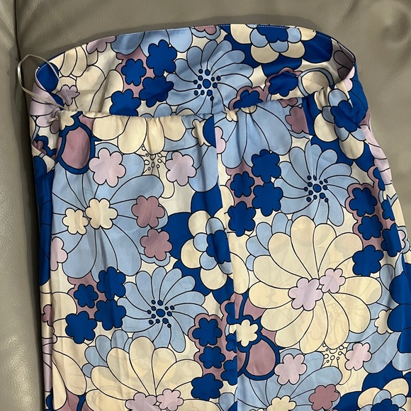 Zara Women’s Tropical Floral Print Satin Effect Strapless Dress - Size S - Picture 8 of 13